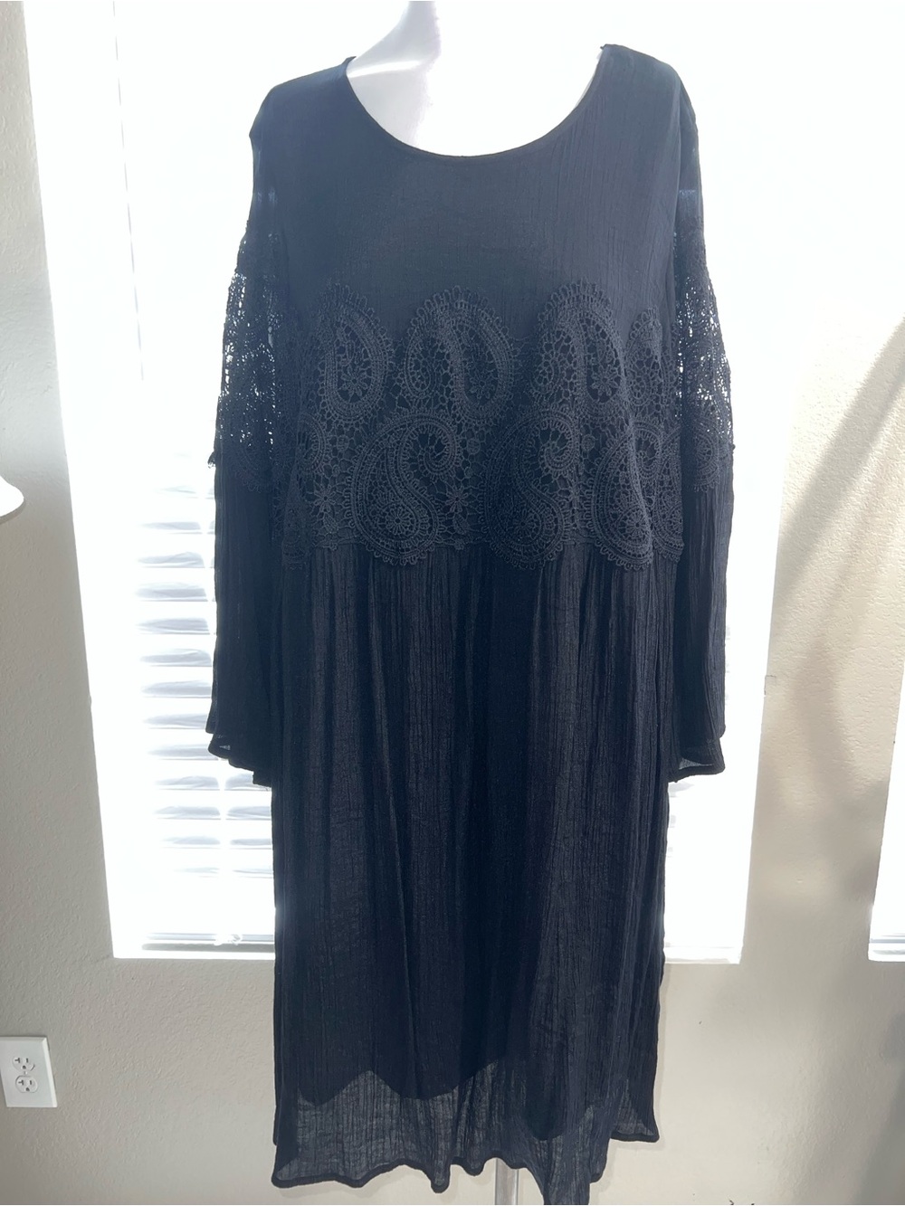 Bohemian Black Long-Sleeve Crochet Midi Dress